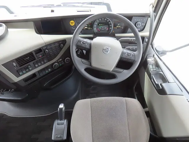 ボルボ FH トラクター 28G-KA2TEA2の写真22