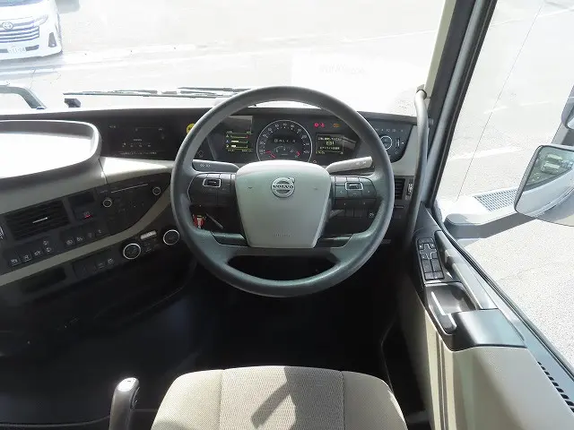 ボルボ FH トラクター 2DG-KA2TDA(2WD)の写真21
