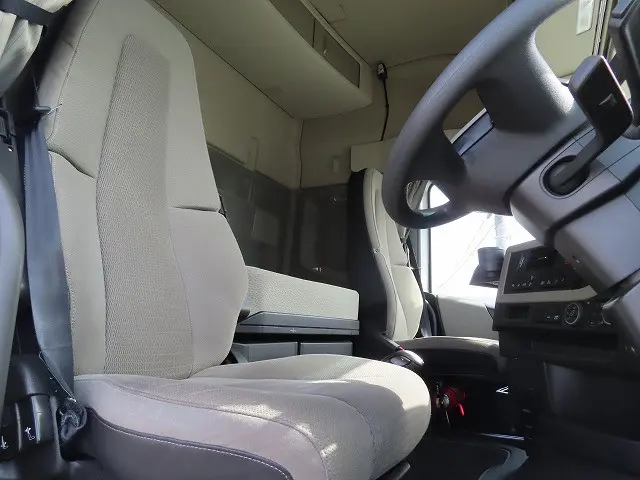 ボルボ FH トラクター 2DG-KA2TDA(2WD)の写真22