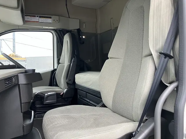 ボルボ FH トラクター 2DG-KA2TEA2(2WD)の写真23