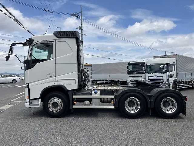 ボルボ FH トラクター 2DG-KA4TB1(6x4)の写真8