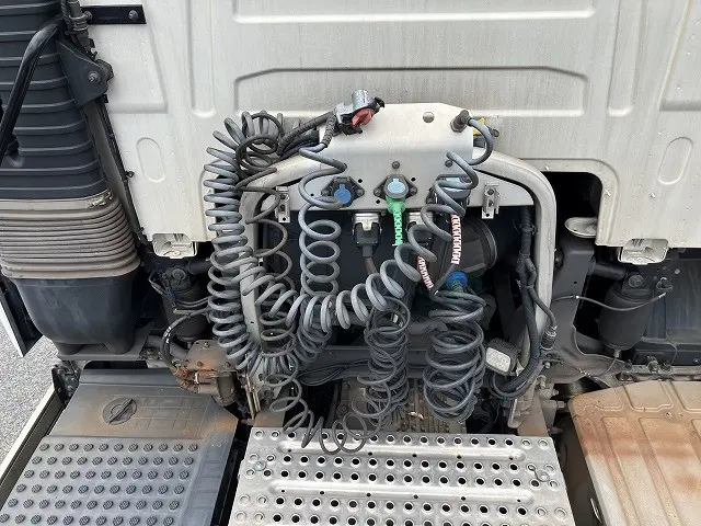 ボルボ FH トラクター 2DG-KA4TB1(6x4)の写真9