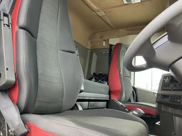 ボルボ FH トラクター 2DG-KA4TB1(6x4)の写真20