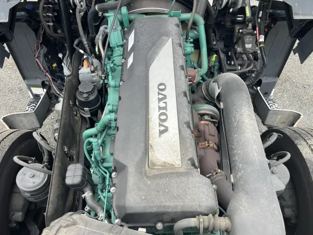 ボルボ FH トラクター 2KG-4K2TEA1の写真22