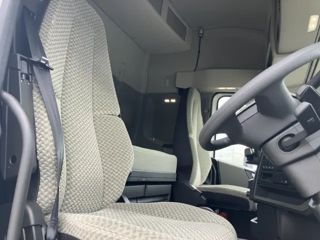 ボルボ FH トラクター 2KG-4K2TEA1の写真25