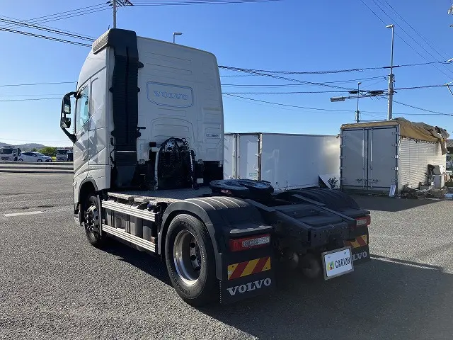 ボルボ FH トラクター 2KG-4K2TDA1(2WD)の写真3