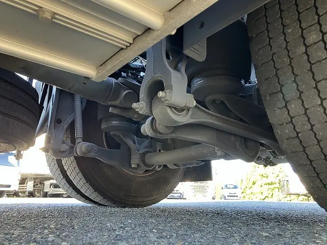 ボルボ FH トラクター 2KG-4K2TDA1(2WD)の写真16