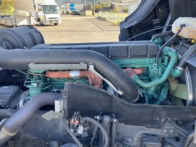 ボルボ FH トラクター 2KG-4K2TDA1(2WD)の写真22