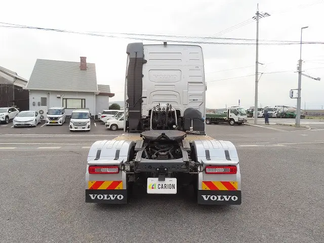 ボルボ FH トラクター 2DG-KA2TDA2(2WD)の写真6