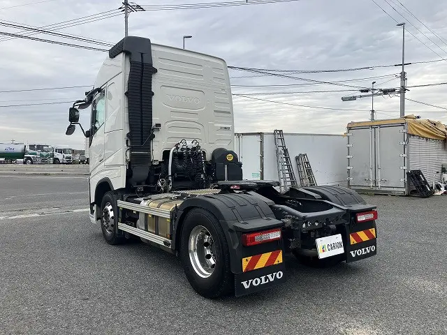 ボルボ FM トラクター 2DG-KA2TDA2の写真3