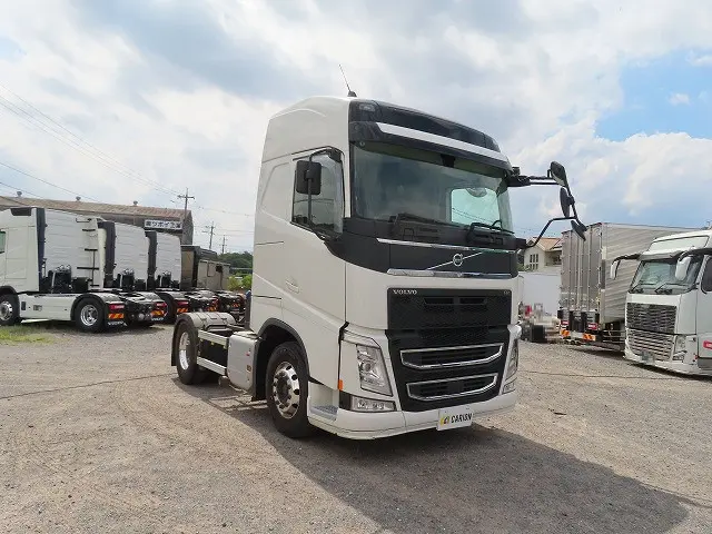 ボルボ FH トラクター 2DG-KA2TDA2(2WD)の写真2