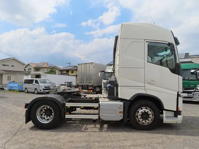 ボルボ FH トラクター 2DG-KA2TDA2(2WD)の写真8