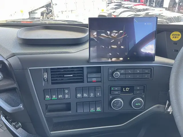 ボルボ FH トラクター 2KG-4K2TEA1(2WD)の写真23