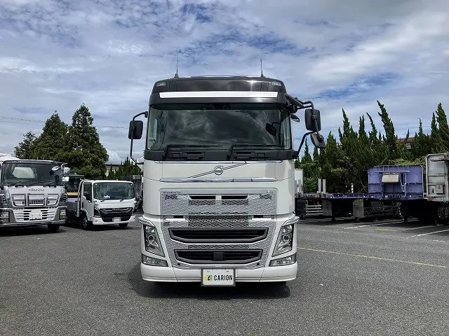 ボルボ FH トラクター 2DG-KA2TEA2(2WD)の写真5