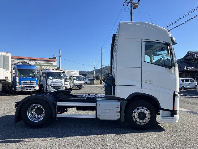 ボルボ FH トラクター 2DG-KA2TEA2(2WD)の写真8