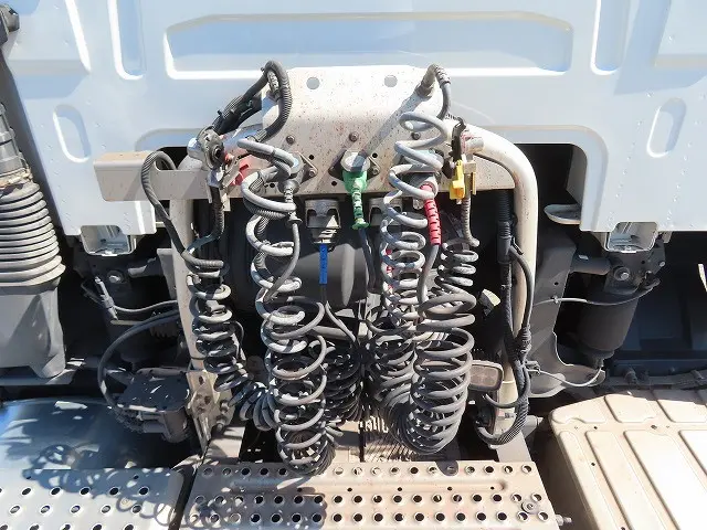 ボルボ FH トラクター 2PG-4S2TEA1(2WD)の写真10