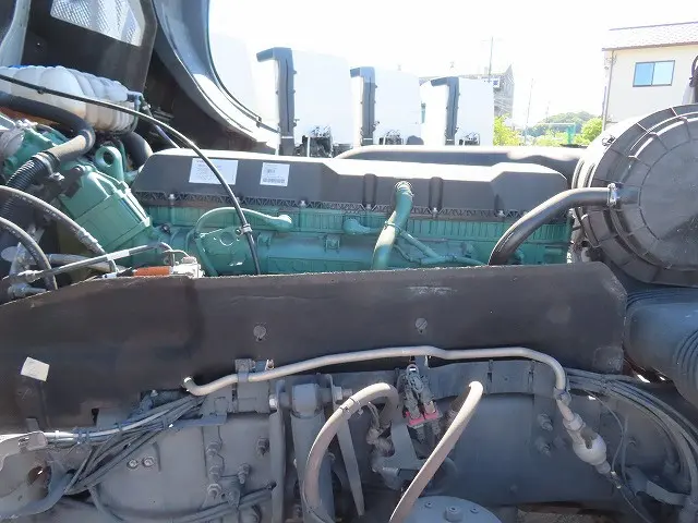 ボルボ FH トラクター 2PG-4S2TEA1(2WD)の写真16