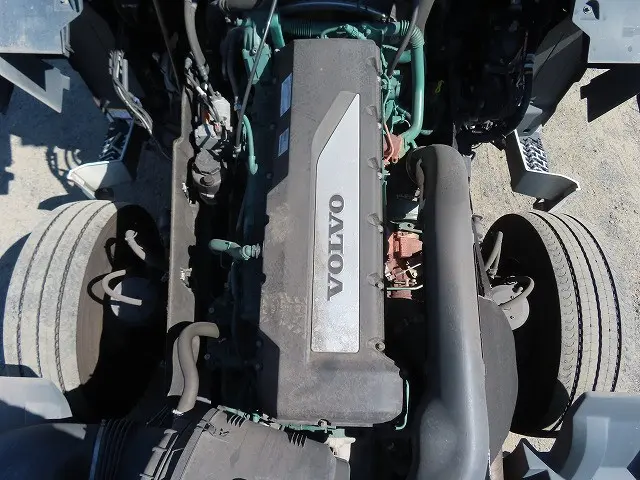 ボルボ FH トラクター 2PG-4S2TEA1(2WD)の写真17