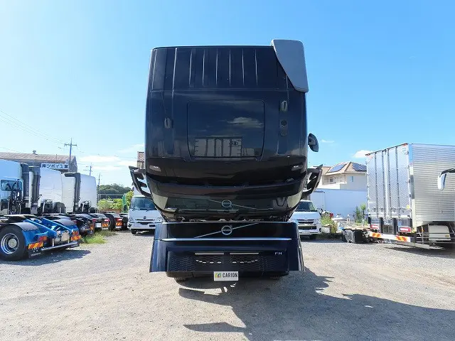 ボルボ FH トラクター 2KG-4K2TEA1(2WD)の写真9