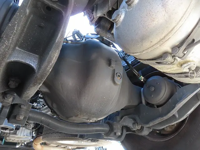 ボルボ FH トラクター 2KG-4K2TEA1(2WD)の写真16