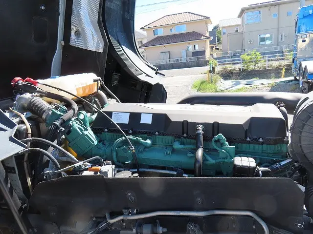 ボルボ FH トラクター 2KG-4K2TEA1(2WD)の写真18