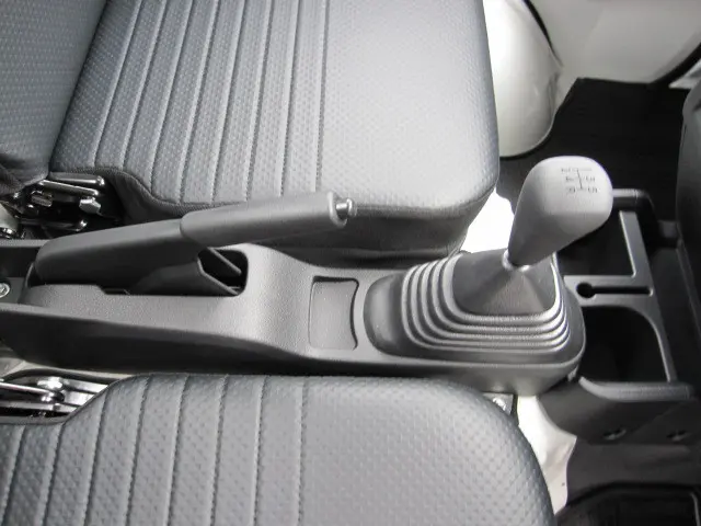 ダイハツ ハイゼットトラック 3BD-S500P(2WD)の写真6