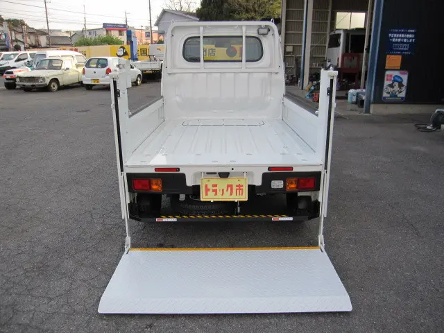 ダイハツ ハイゼットトラック 3BD-S500P(2WD)の写真17