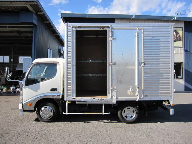 日野 デュトロ TKG-XZU605M(2WD)の写真18