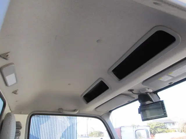 日野 デュトロ TKG-XZU605M(2WD)の写真28