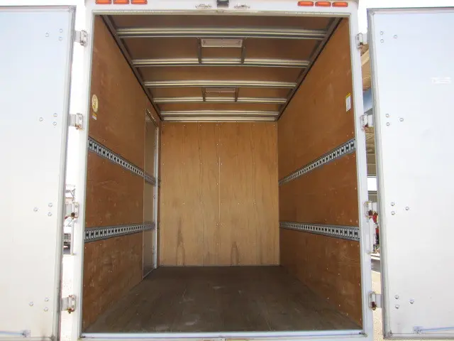 日野 デュトロ TKG-XZU605M(2WD)の写真32