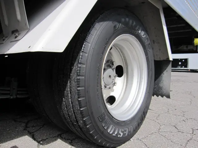 日野 デュトロ TKG-XZU645M(2WD)の写真42