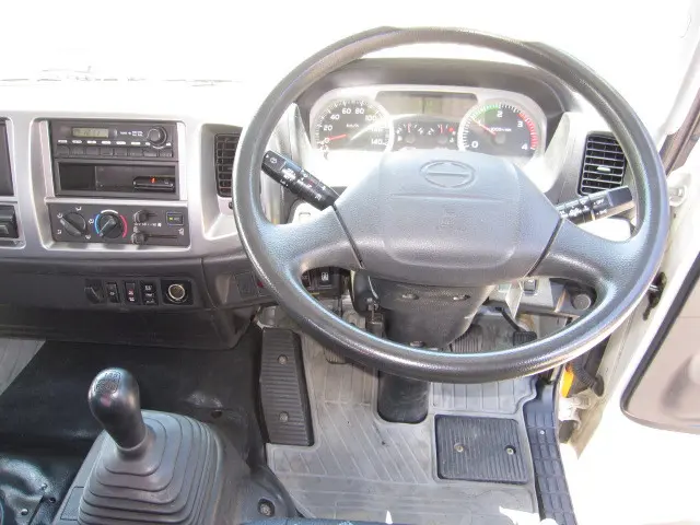 日野 レンジャー TKG-FC9JKAP(2WD)の写真6