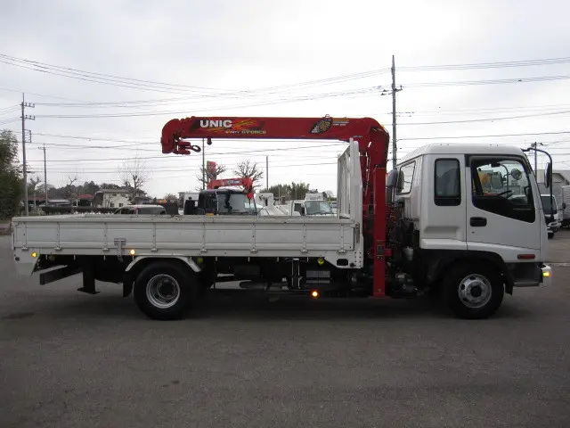 いすゞ フォワード PB-FRR35H3(2WD)の写真14