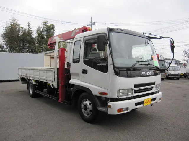 いすゞ フォワード PB-FRR35H3(2WD)の写真15