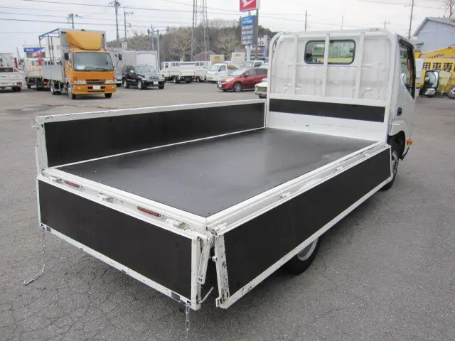 トヨタ ダイナ QDF-KDY231(2WD)の写真3