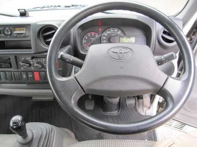 トヨタ ダイナ QDF-KDY231(2WD)の写真9