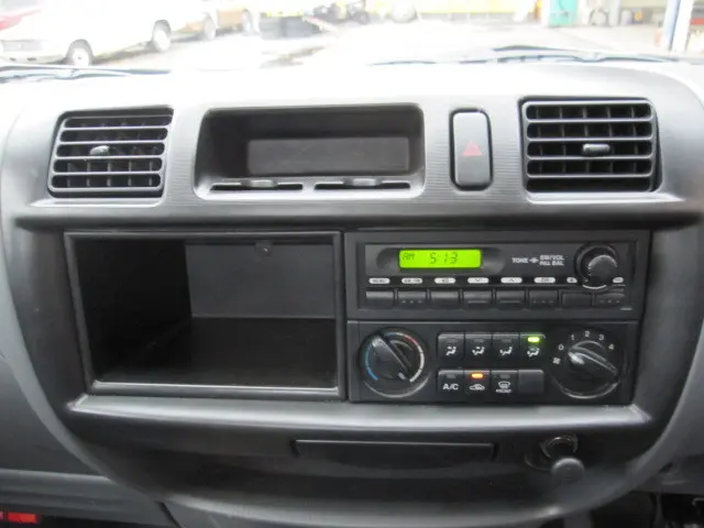 日産 バネットトラック ABF-SKP2LN(4WD)の写真11