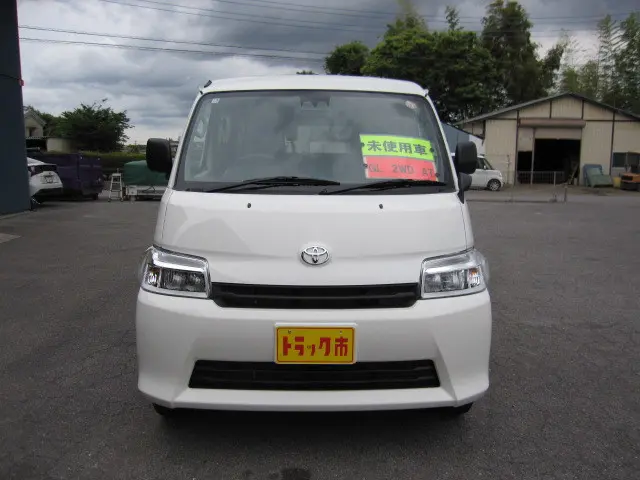 トヨタ タウンエースバン 5BF-S403M(2WD)の写真13