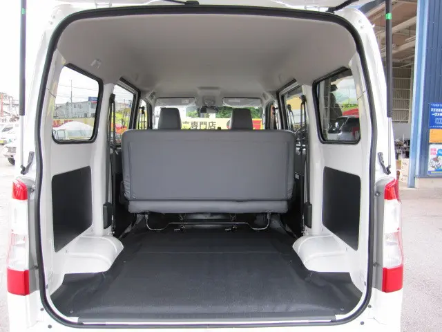 トヨタ タウンエースバン 5BF-S403M(2WD)の写真33