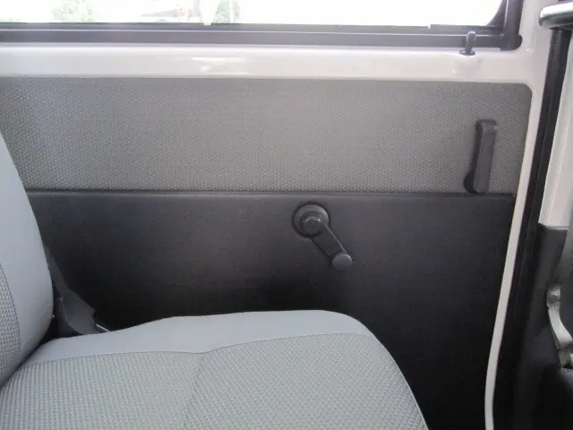 トヨタ タウンエースバン 5BF-S403M(2WD)の写真40