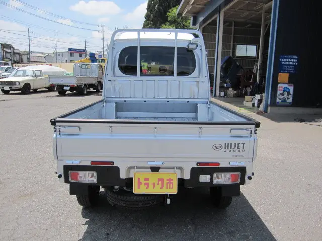 ダイハツ ハイゼットトラック 3BD-S510P(4WD)の写真3