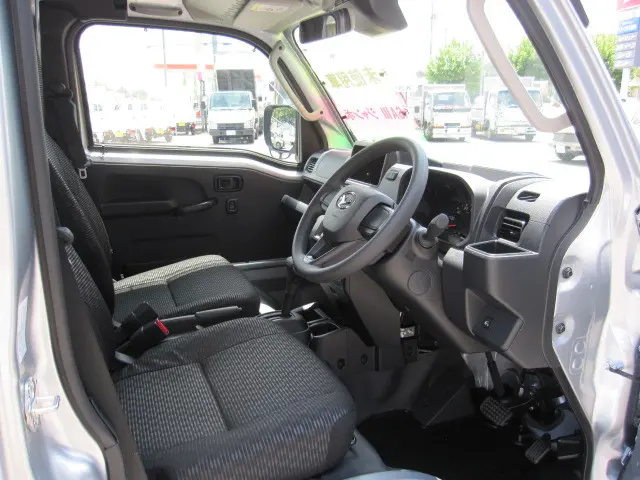 ダイハツ ハイゼットトラック 3BD-S510P(4WD)の写真5