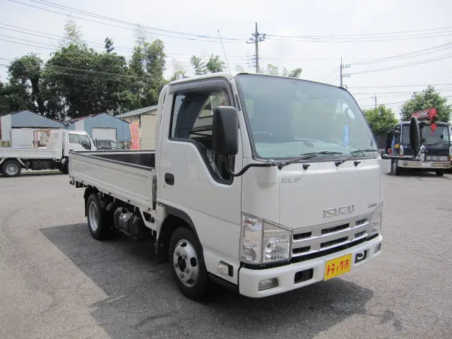 いすゞ エルフ TKG-NHR85A(2WD)の写真9