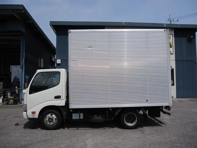 日野 デュトロ TKG-XZC605M(2WD)の写真10