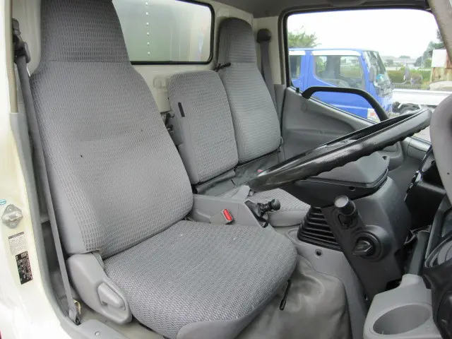 日野 デュトロ TKG-XZC605M(2WD)の写真21