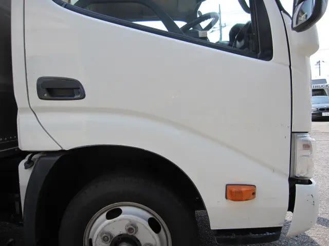 日野 デュトロ TKG-XZC605M(2WD)の写真41