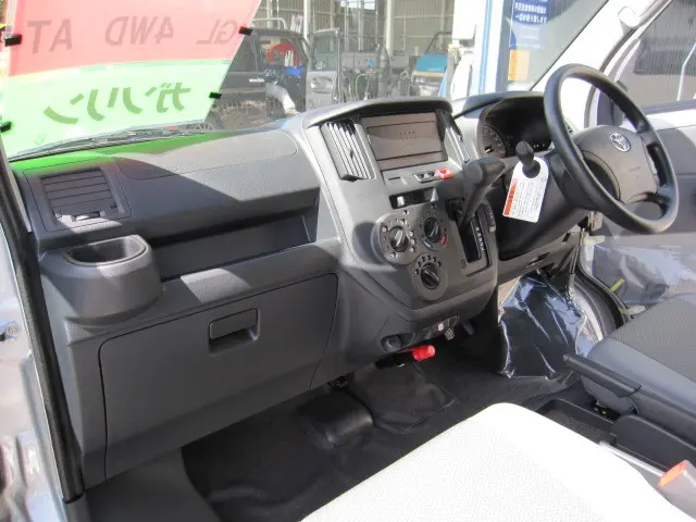 トヨタ タウンエースバン 5BF-S413M(4WD)の写真22