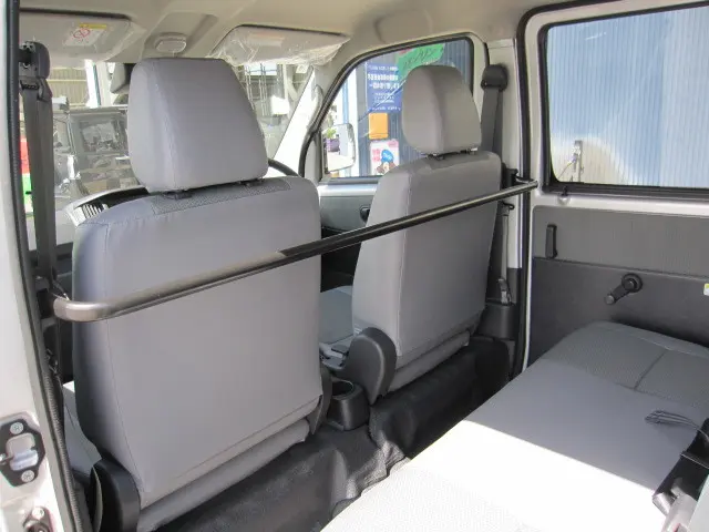 トヨタ タウンエースバン 5BF-S413M(4WD)の写真28