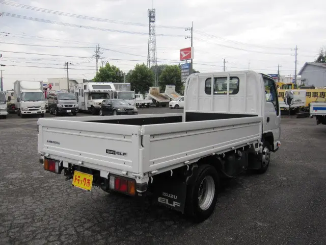 いすゞ エルフ TRG-NJR85A(2WD)の写真2