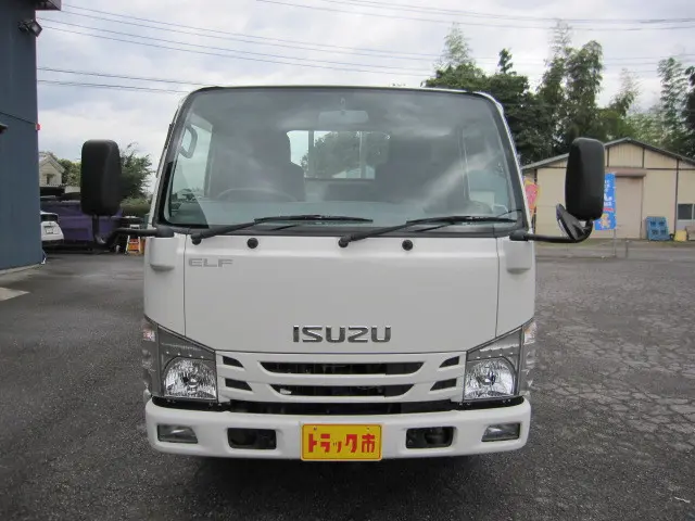 いすゞ エルフ TRG-NJR85A(2WD)の写真14